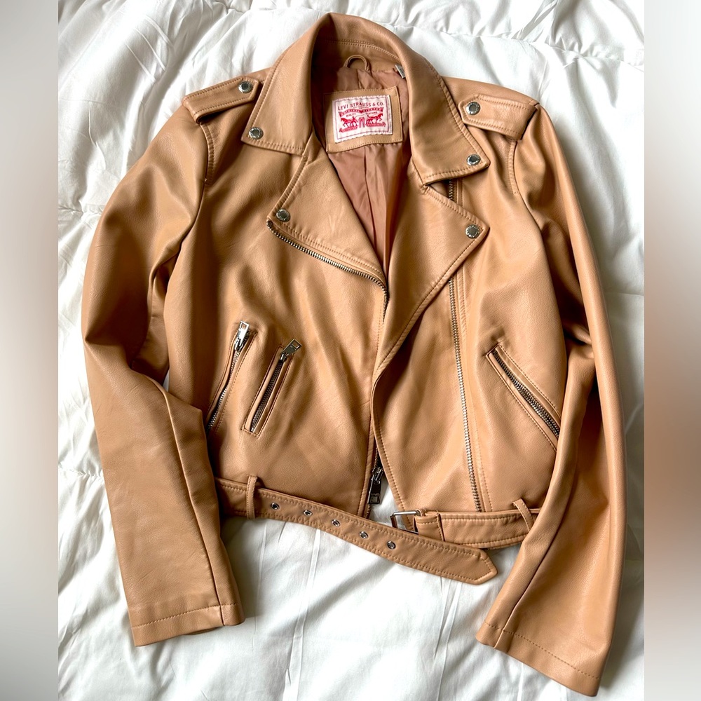 Levis’s jacket ,like new